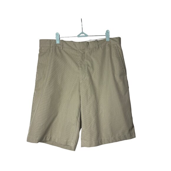 Walter Hagen Other - Walter Hagen Mens Golf Shorts Size 35 Pinstripe Tan White